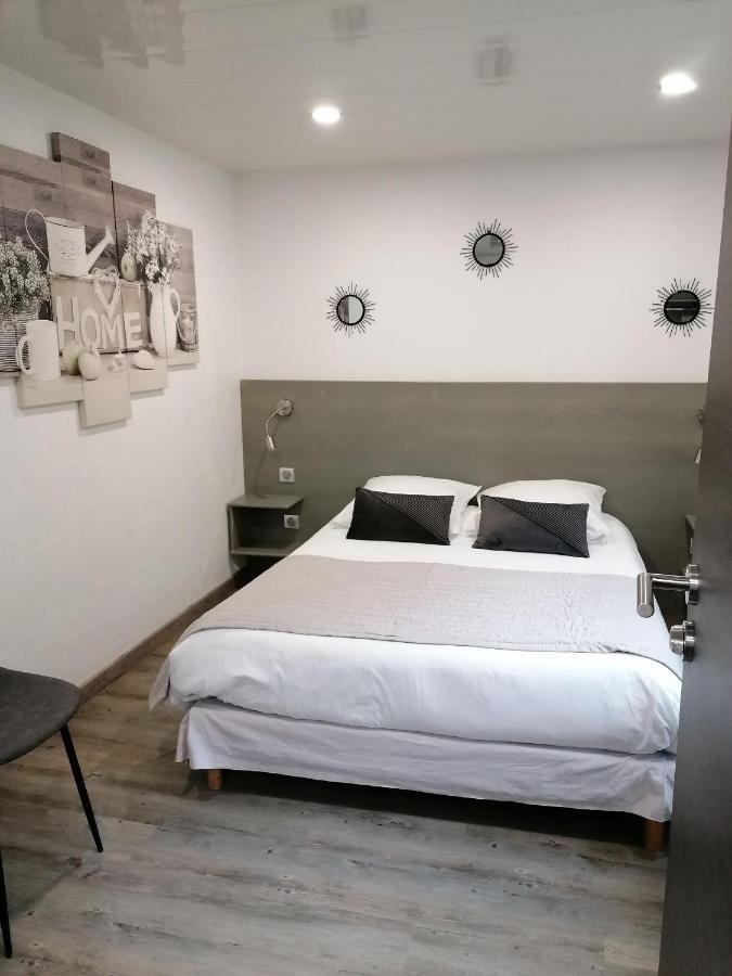 Kebespre Hotel ลาปูตรัว ภายนอก รูปภาพ